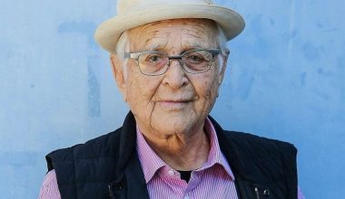 56 maggie lear 331 0 i1394