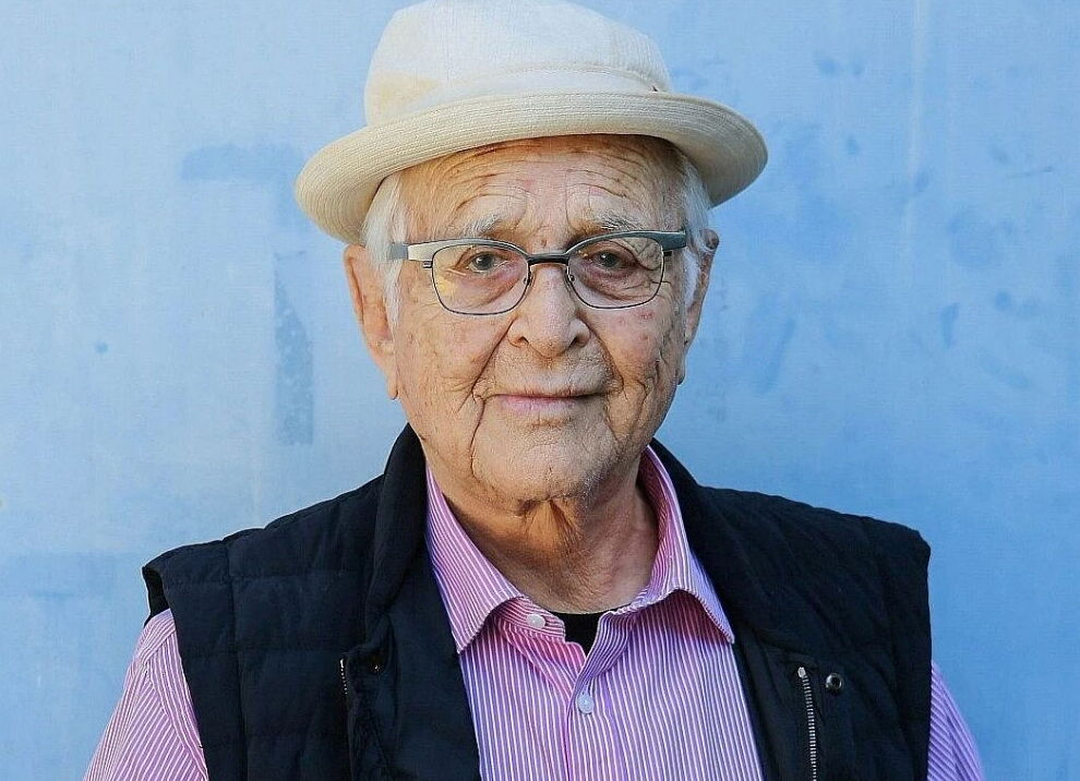 56 maggie lear 331 0 i1394